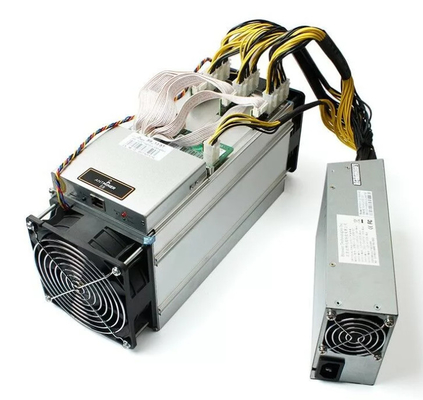 De Mijnwerkersbtc Bitcoin Machine van Bitmainantminer S9 13.5t 14.5t Asic
